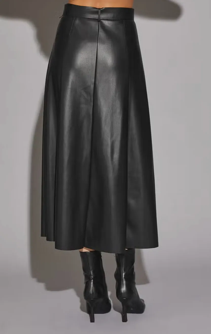 Belted Fare Cut Edge Skirt