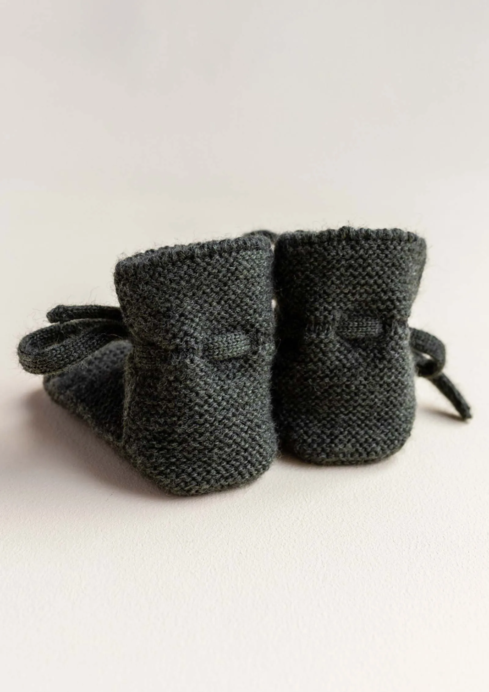 Booties Pine