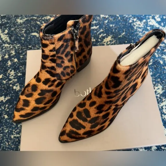✨Botkier✨Womens Greer Calf Hair Leopard Print Booties Brown Sz 5.5 ✨Retail $208✨