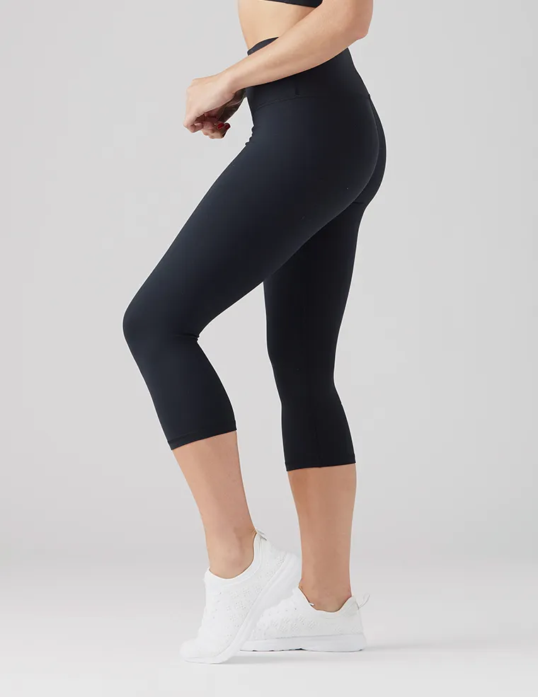 High Power Crop: Black