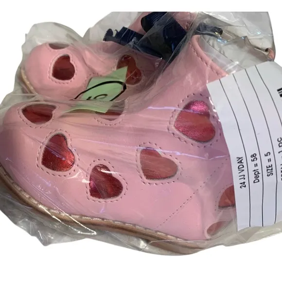 Janie and Jack Metallic Heart Booties, Size 5