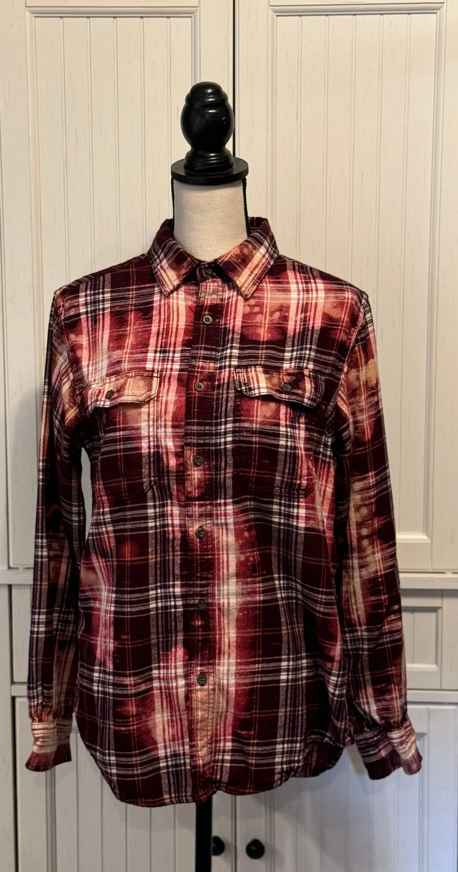 Kristen Distressed Flannel ~ Unisex Size Small