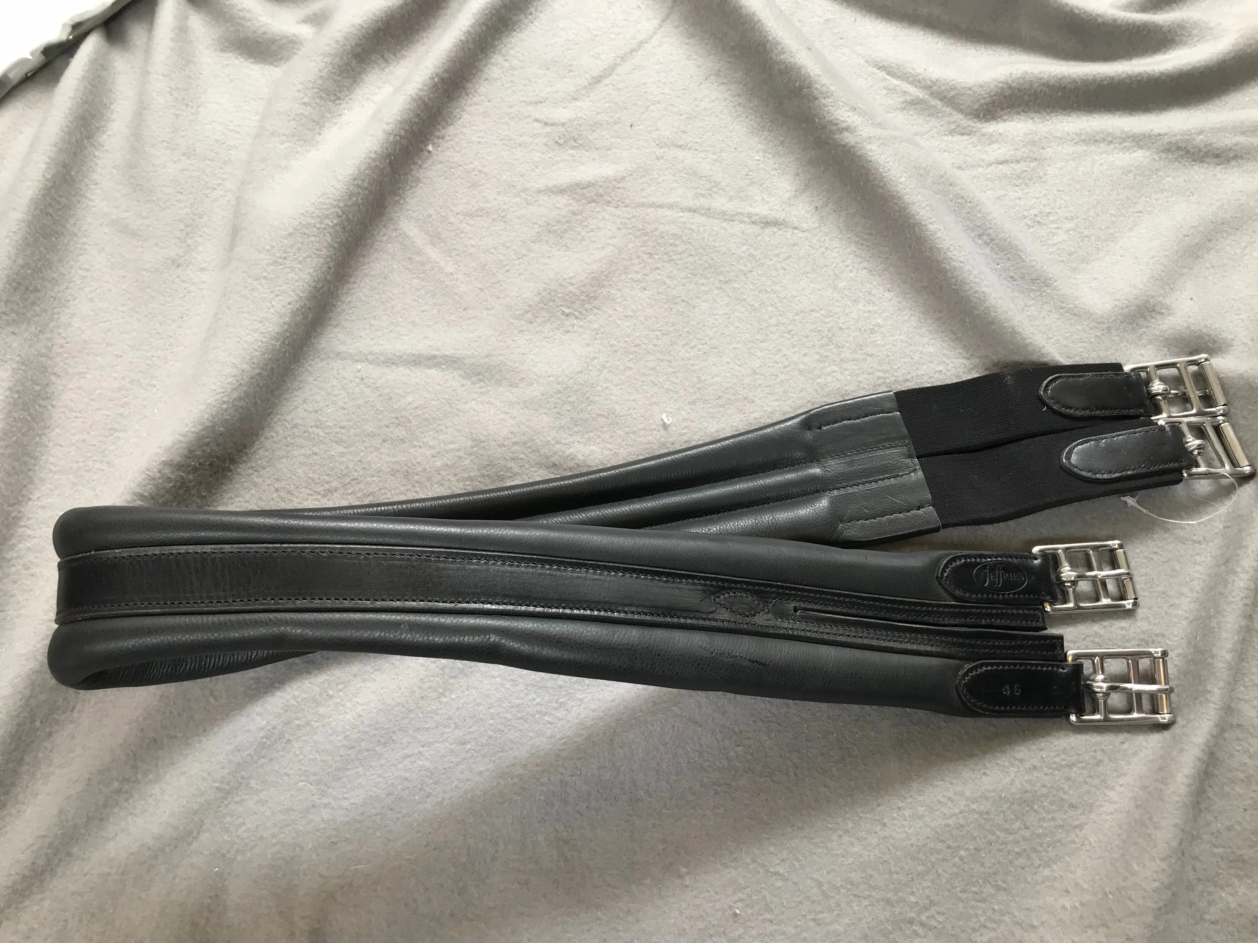 New Jeffries black soft leather girth with elastic end FREE POSTAGE ❤