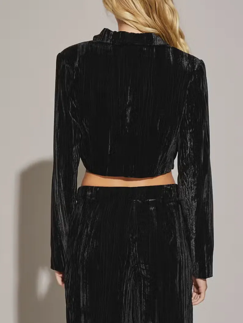 One Button Cropped Blazer