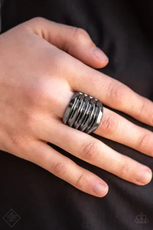 Paparazzi - Hit Em Where It Hurts - Black Ring