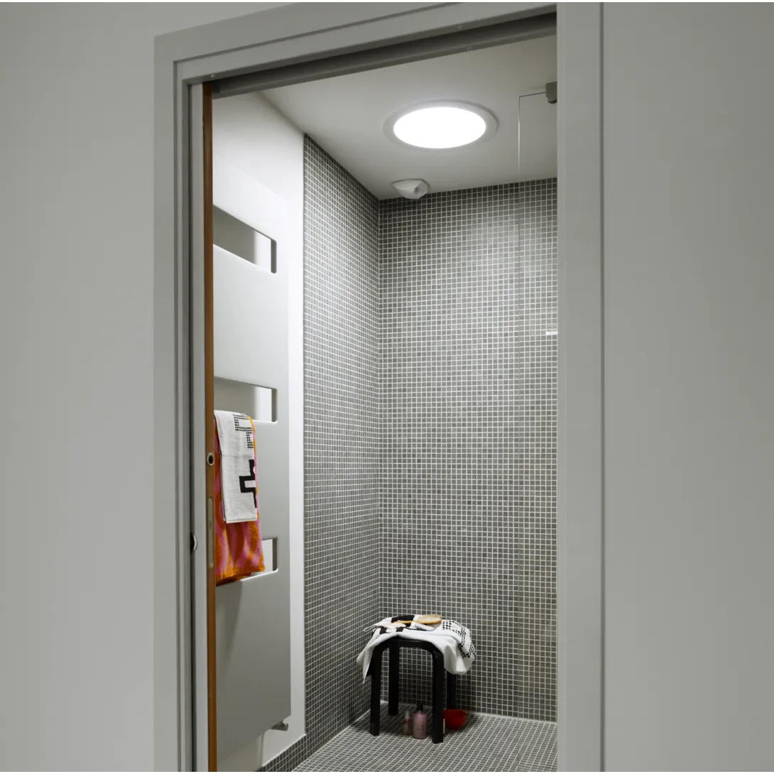 VELUX TCF 0K14 1010 - 14" Diameter Flexible Flat Roof Sun Tunnel