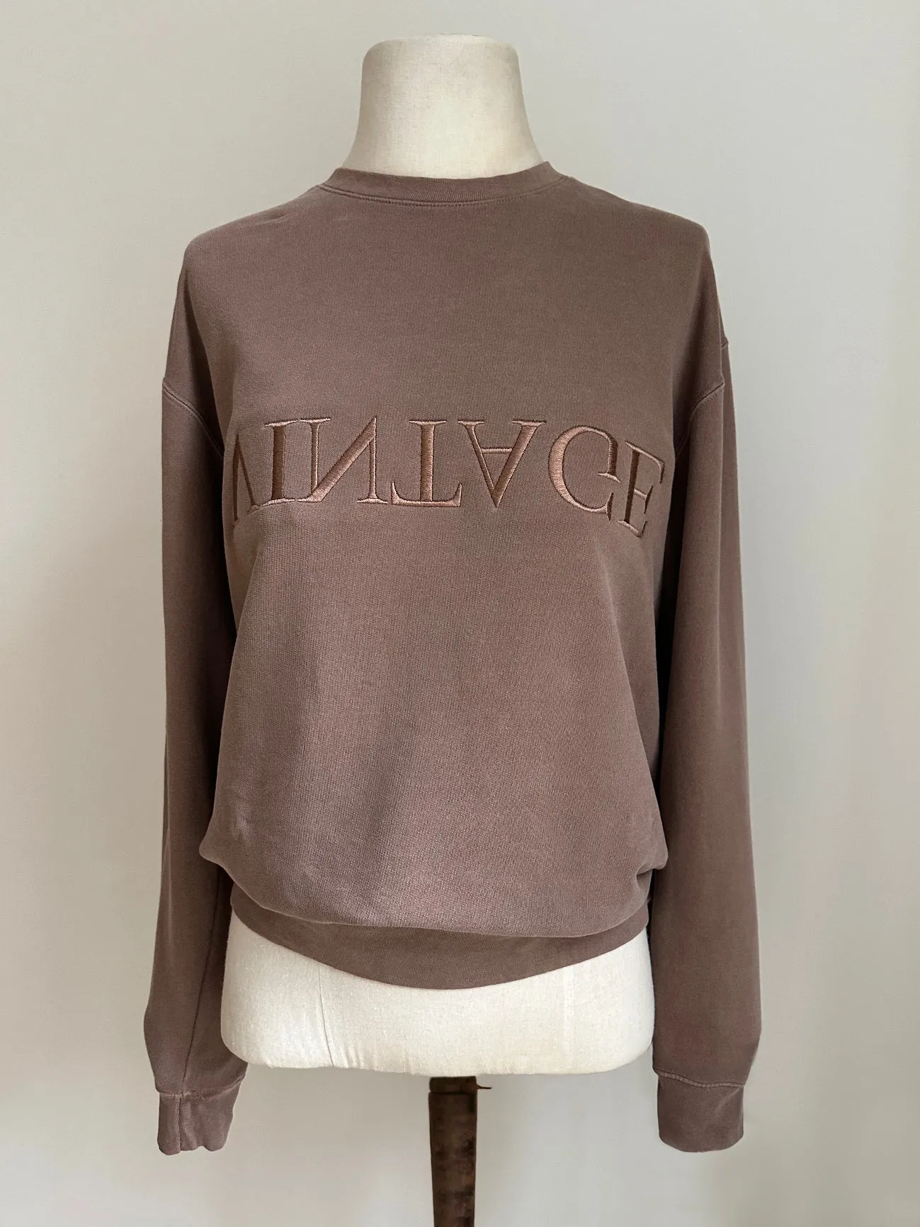 “Vintage” sweatshirt in mink
