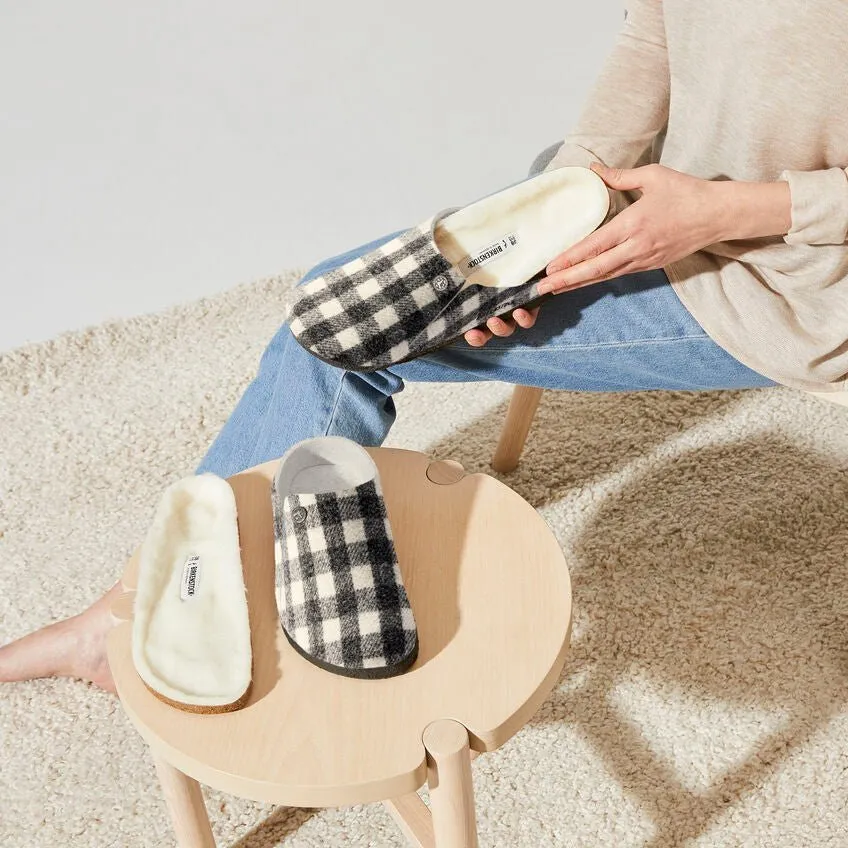 'Zermatt Rivet' men's home slipper - White black mix